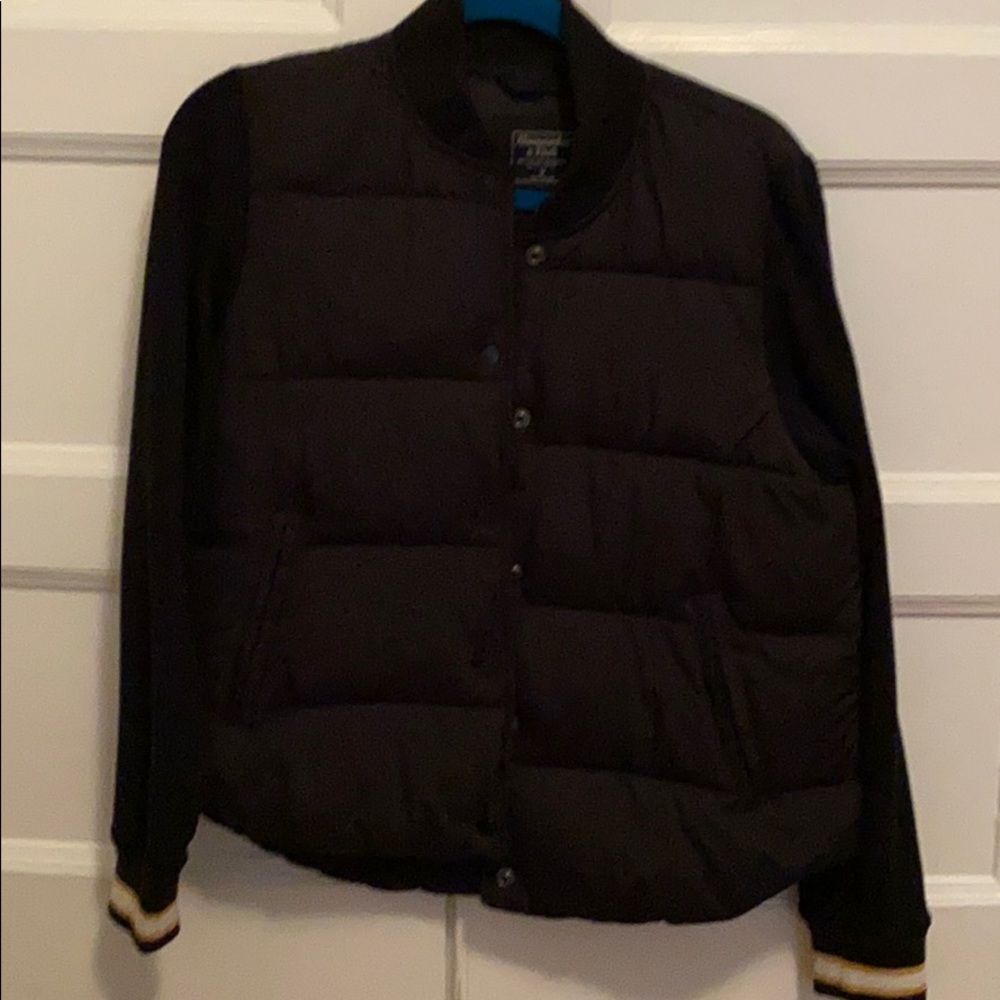 Abercrombie & Fitch Black puffer bomber jacket